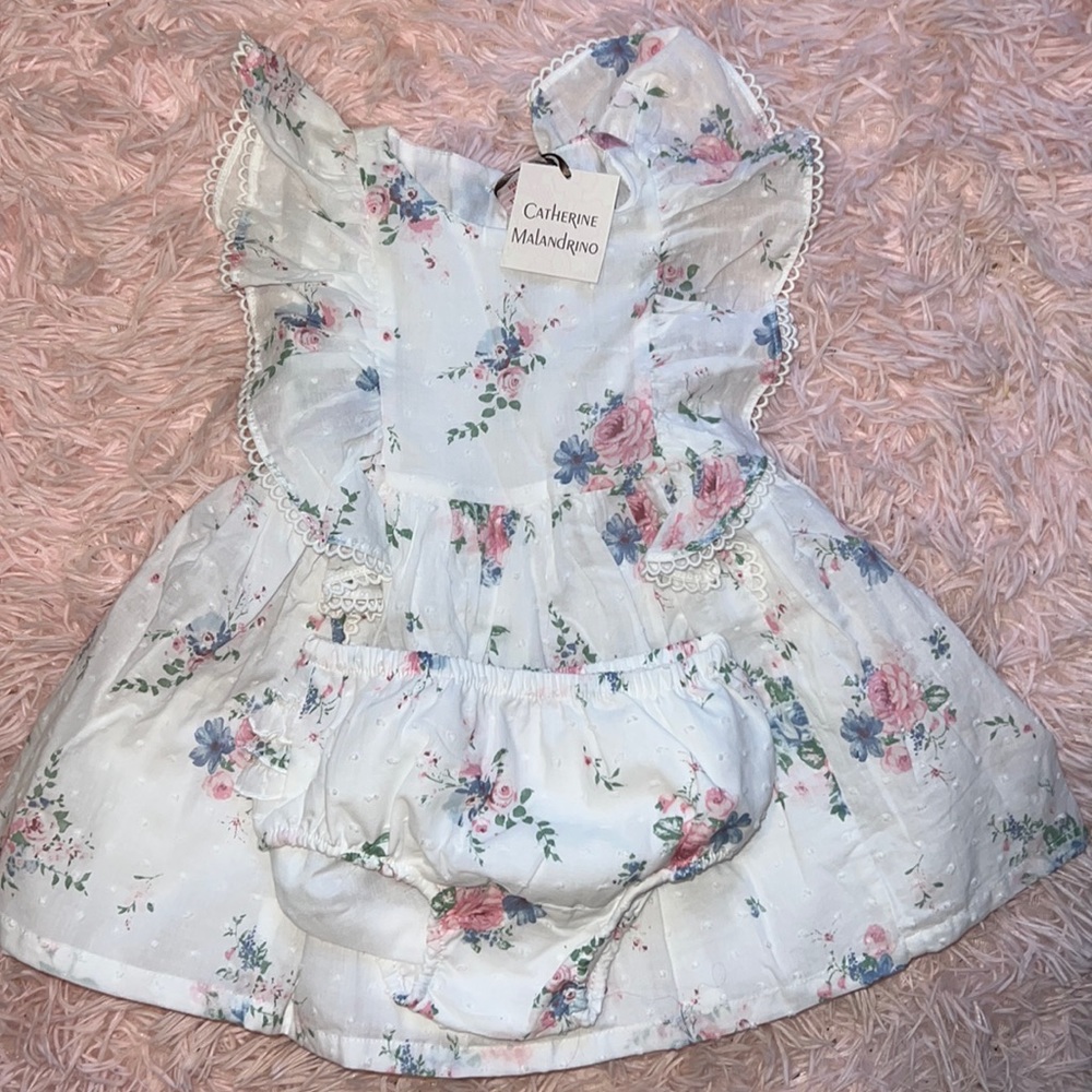 Dress with bottoms
